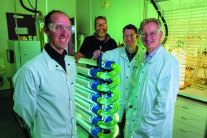 Phil Novis with University of Canterbury staff in the Universitys CAPE algal lab