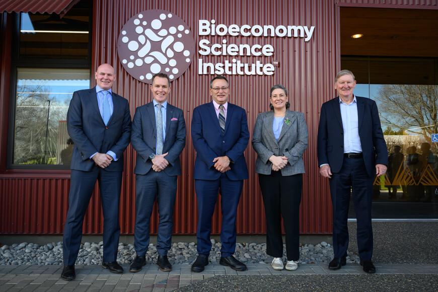 Mark Piper, interim CEO for the Bioeconomy Science Institute, Hamish Campbell MP, Dr Shane Reti, Vanessa Weenik, and BSI Board Chair Harris