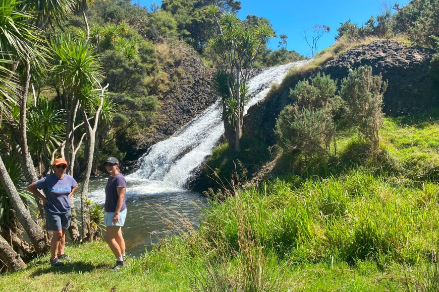 Kairangahau Māori Mahuru Wilcox and Taruke Thomson (Ngāti Whakamarurangi, Mōtakotako Marae) visit a site at Horokawau Falls, Toreparu Wetland. Kairangahau Māori Mahuru Wilcox and Taruke Thomson (Ngāti Whakamarurangi, Mōtakotako Marae) visit a site at Horokawau Falls, Toreparu Wetland.